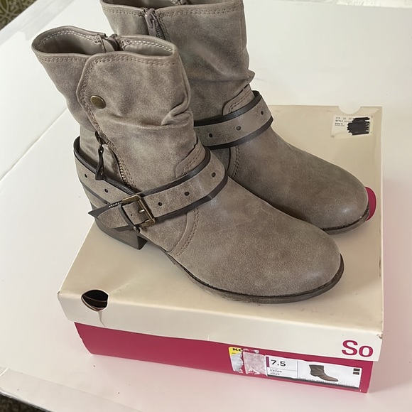 SO Shoes - SOLD********. SO Women’s gray  caper boots. New with box. Size 7.5.